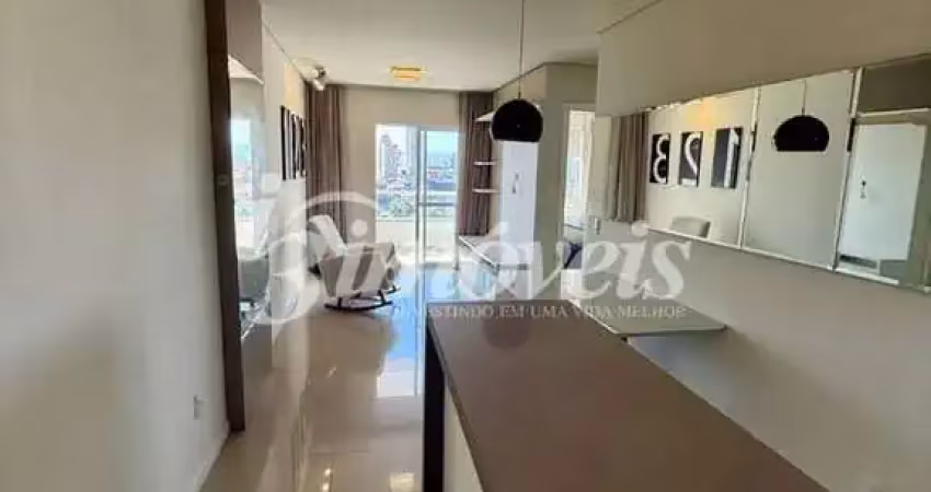 Residencial la defense - apartamento semi mobiliado à venda com 2 quartos sendo 1 suíte e 2 vagas de garagem, bairro são judas, itajaí