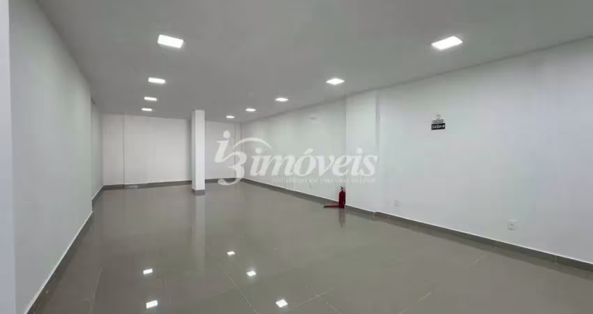 Sala / loja, para locação anual, 88,70m² ,bairro vila real, balneário camboriú-sc, com visibilidade de quem passa.
