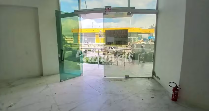 Loja comercial para locação anual, 121m² privativa, com mezanino, bairro dom bosco, itajaí-sc.
