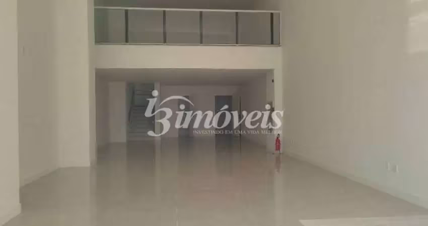 Excelente sala comercial para aluguel anual com ótima localização no bairro meia praia em itapema/sc