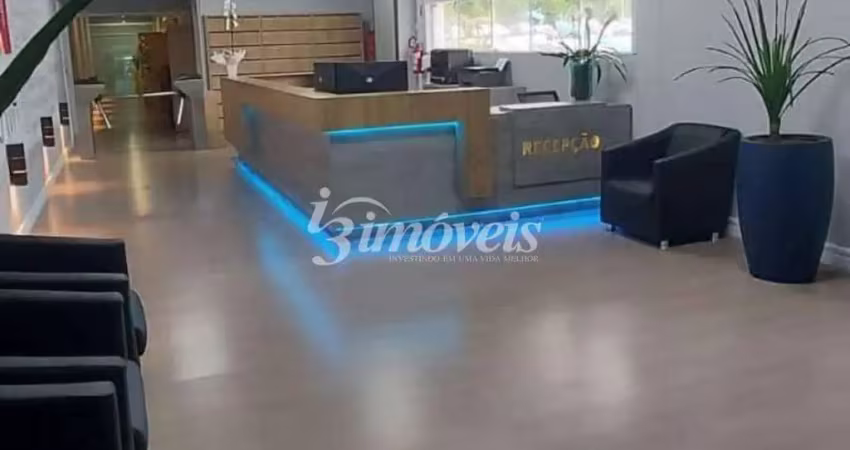 Perfeito para a sua empresa, sala já mobiliada no 2º andar para locação na praia brava- itajaí/sc.