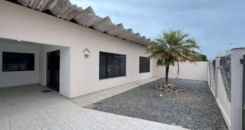 Casa à venda, 3 quartos sendo 1 suíte, bairro são judas, itajaí-sc