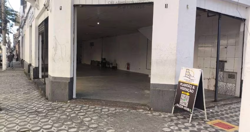 Oportunidade única! Conjunto Comercial no Brás parte inferior um salão enorme com 217 mº Livre e na parte superior 244° com 12 quartos para locação .