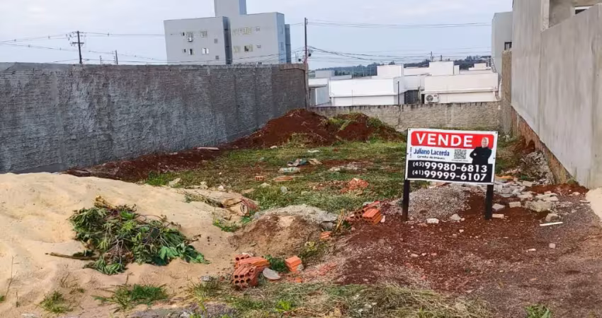 Um excelente terreno está à venda no bairro floresta