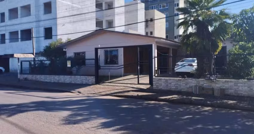 Casa com 3 quartos à venda na Coronel Freitas, 2040, Passo dos Fortes, Chapecó