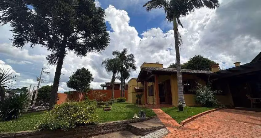 Casa com 3 quartos à venda na Caetano Roberto Panarotto, 654, Santo Antônio, Chapecó