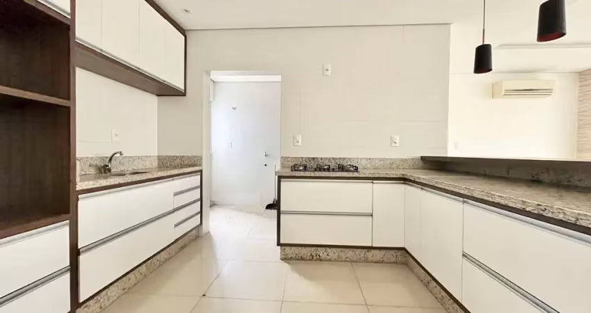 Apartamento com 3 quartos para alugar na Rua Rio de Janeiro - D, 189, Centro, Chapecó