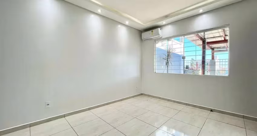Casa com 3 quartos para alugar na Rua Ivan Bassani Bartolomei, 288, Desbravador, Chapecó