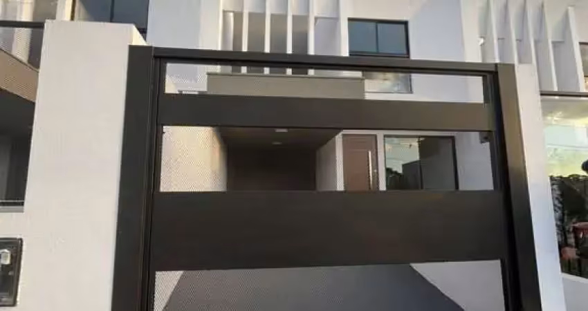 Casa com 3 quartos para alugar na Pedro Henrique de Almeida, 2, Industrial, Chapecó