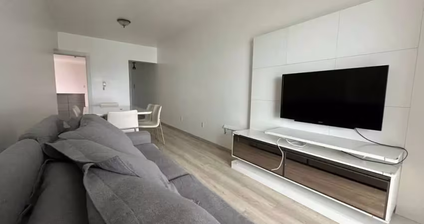 Apartamento com 3 quartos para alugar na Rua Achiles Tomazelli - D, 704, Jardim Itália, Chapecó