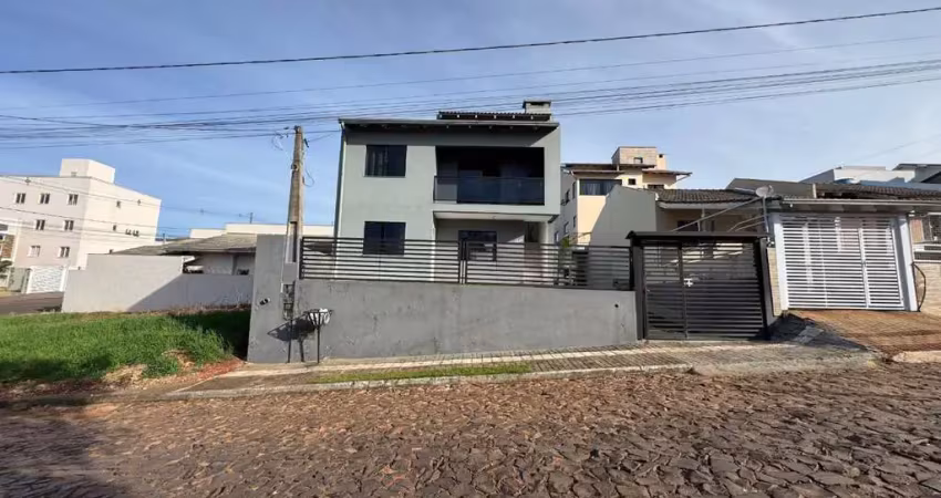 Casa com 4 quartos à venda na Alcides Sperandio - E, 240, Efapi, Chapecó