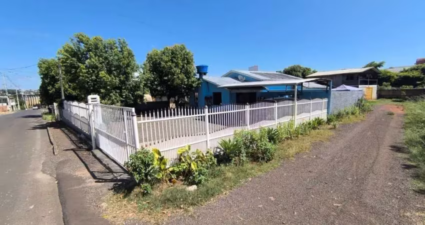Casa com 3 quartos à venda na Padre Francisco Relou, 154, Engenho Braun, Chapecó