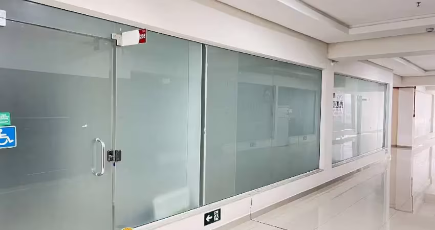Sala comercial para alugar na Rua Uruguai - E, 100, Centro, Chapecó