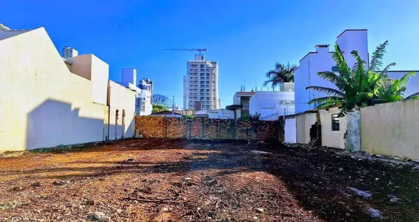 Terreno à venda na Rua Henry Giessenbier, 319, Maria Goretti, Chapecó