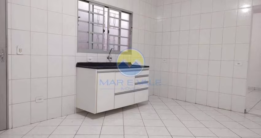 Casa com 2 dormitórios à venda, 75 m² por R$ 305.000,00 - Putim - São José dos Campos/SP