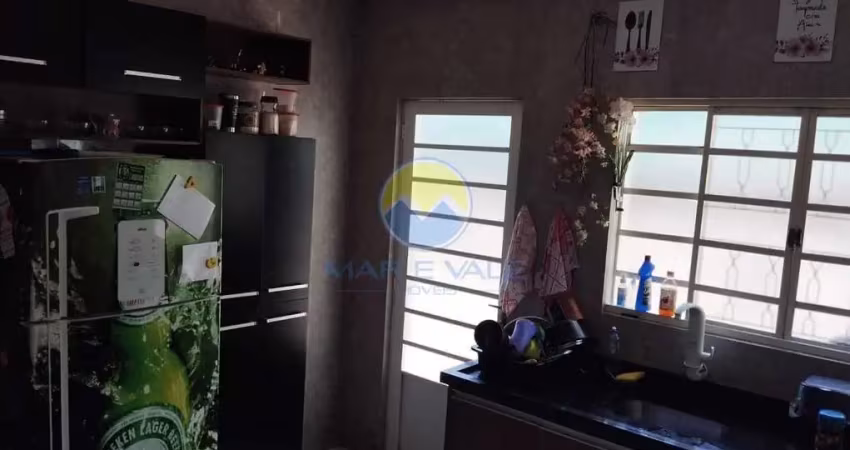 Casa com 2 dormitórios à venda, 140 m² por R$ 300.000,00 - Cidade Salvador - Jacareí/SP
