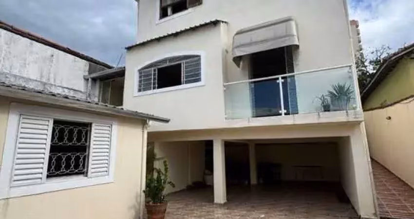 Sobrado com 4 dormitórios à venda, 215 m² por R$ 1.100.000 - Vila Maria - São José dos Campos/SP