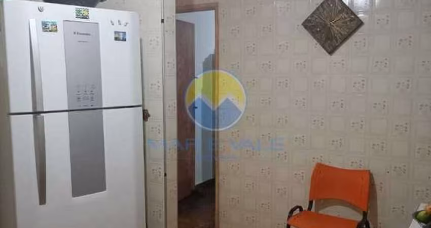 Casa com 3 dormitórios à venda, 97 m² por R$ 800.000 - Jardim Oriente - São José dos Campos/SP