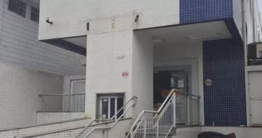 Prédio Comercial Locação 739 m² R$ 45 mil - Ponta da Praia
