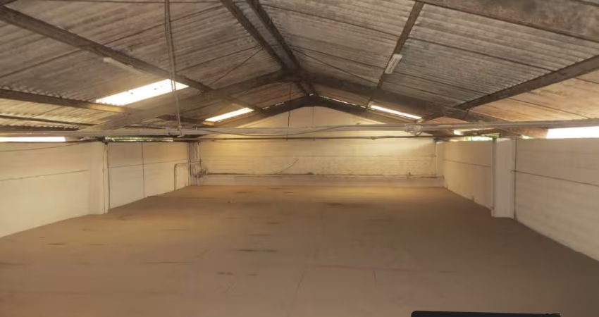 Galpão Comercial para Locação no Macuco em Santos /SP - Excelente Localização!