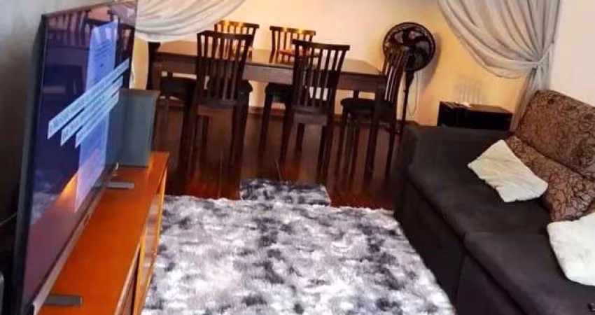 Excelente Apartamento de 2 Quartos a 2 Quadras da Praia do Gonzaguinha, em São Vicente /SP