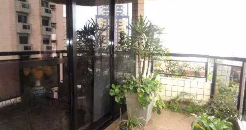 Apto 240m² com 4 suítes  alto padrão e privacidade em santos!