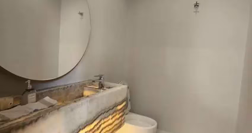Casa nature em alphaville, rodeado pela natureza com design dos móveis exclusivo para sua família !