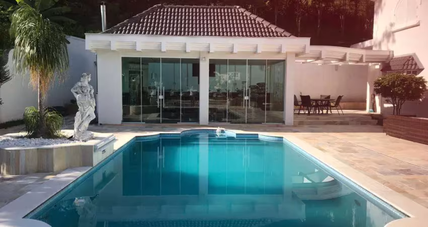 Uma belíssima mansão disponível para venda no tamboré 1