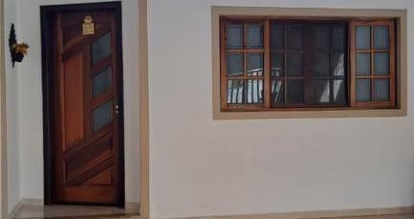 Casa para Venda em São José dos Campos, Vila Industrial, 3 dormitórios, 2 banheiros, 2 vagas