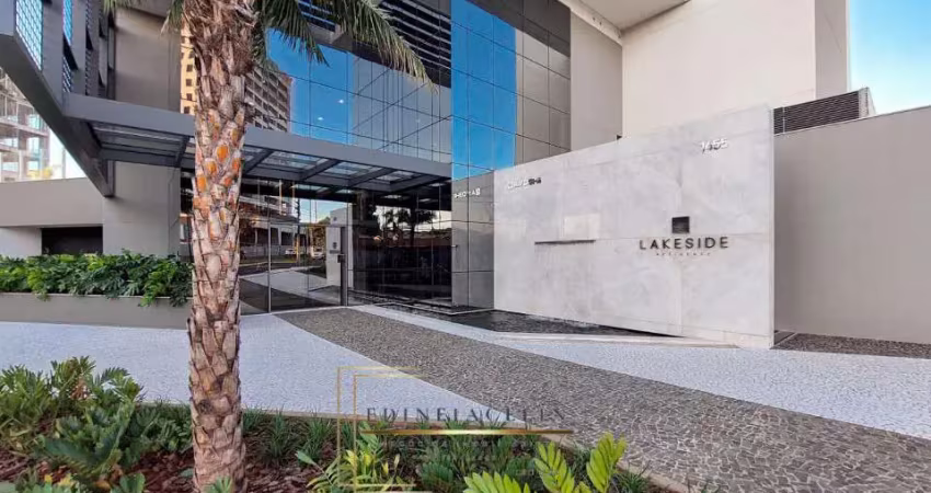 Lakeside Residence
