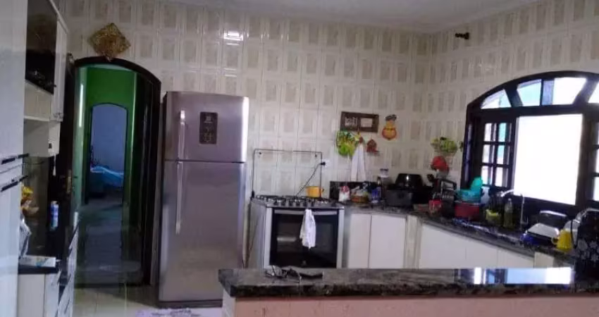 Casa com 4 quartos à venda na Rua Januário Godoy, Jardim Mauá, Mauá