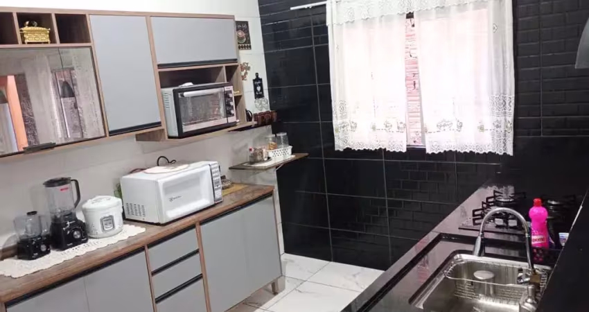 Casa com 2 quartos à venda no Jardim Taquarussu, Mauá 