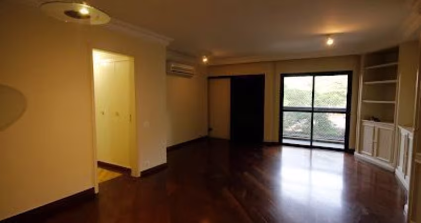Apartamento em Vila Nova Conceição com 56m²