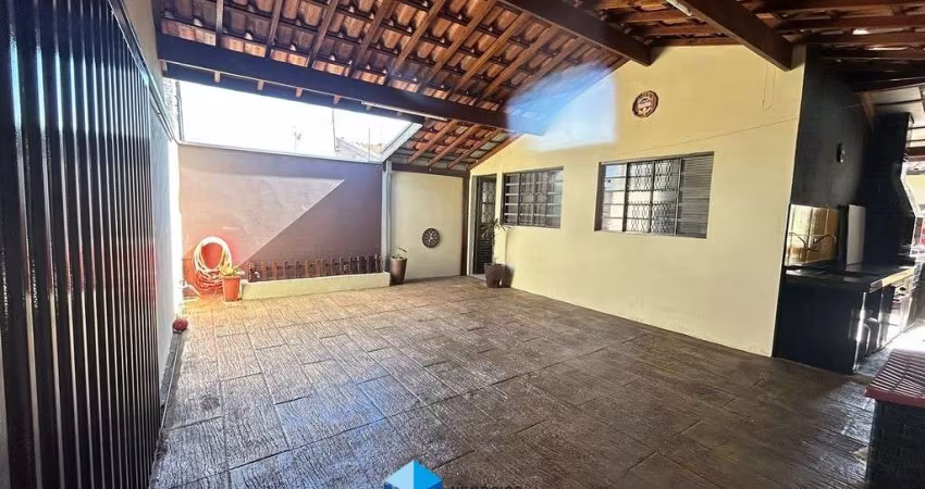 Casa à venda no Jardim Guimarães