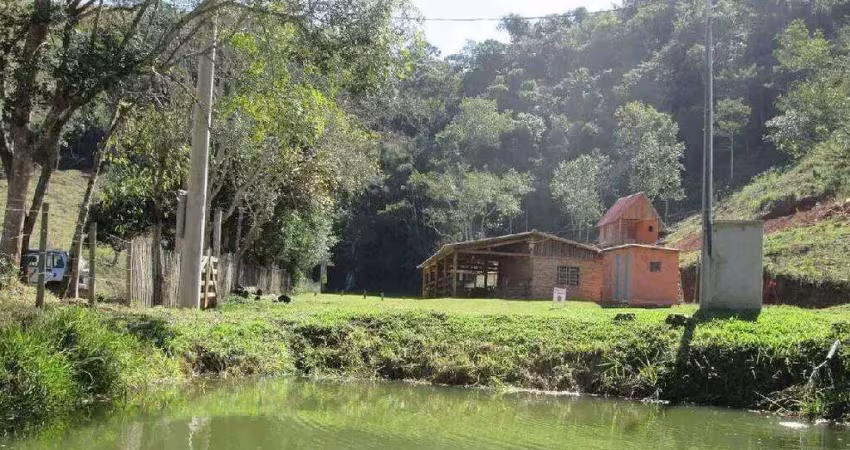 Chácara / sítio à venda na Zona Rural, Taubaté 