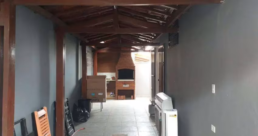 Casa com 3 quartos à venda no Jardim Ouro Verde, Limeira 