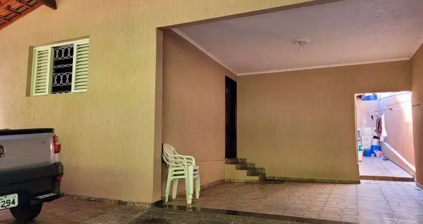 Casa com 3 quartos à venda na Vila Piza, Limeira 