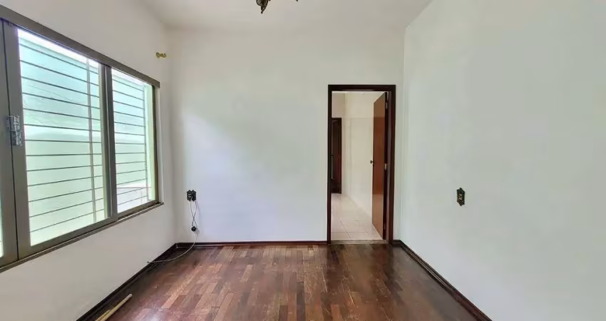 Casa com 2 quartos à venda no Jardim São João, Limeira 