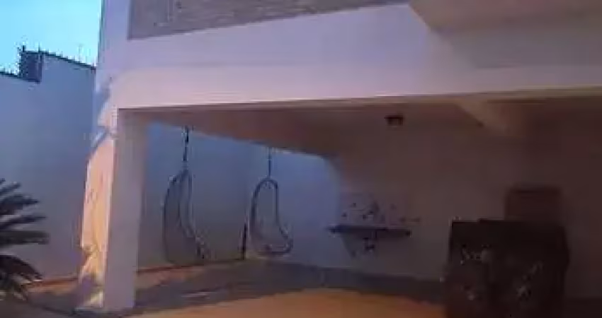 Casa com 3 quartos à venda na Vila Paraíso, Limeira 