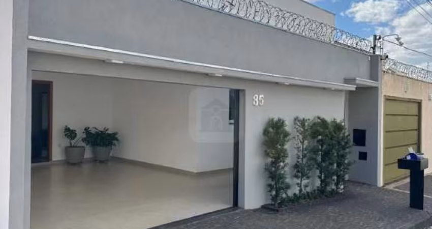 Casa a venda no bairro Jardim Europa
