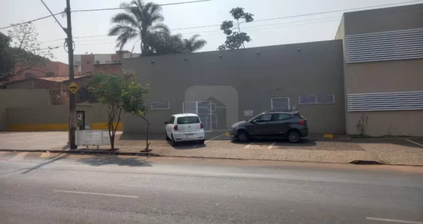 Galpão para locação e venda no bairro Daniel Fonseca