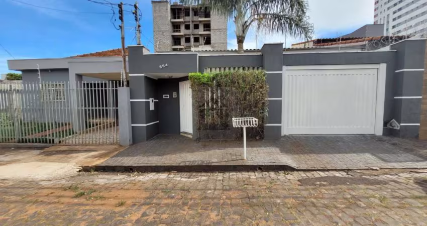 Casa para locação ou venda no Bairro Osvaldo Resende