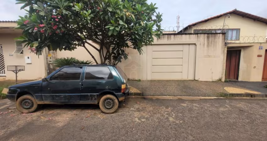 Casa Para Venda No Bairro Santa Mônica