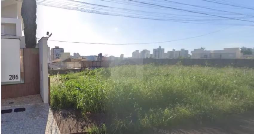 Terreno para venda no bairro Jardim Colina.
