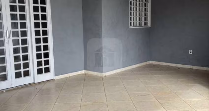 Casa Para Venda No Bairro Cazeca