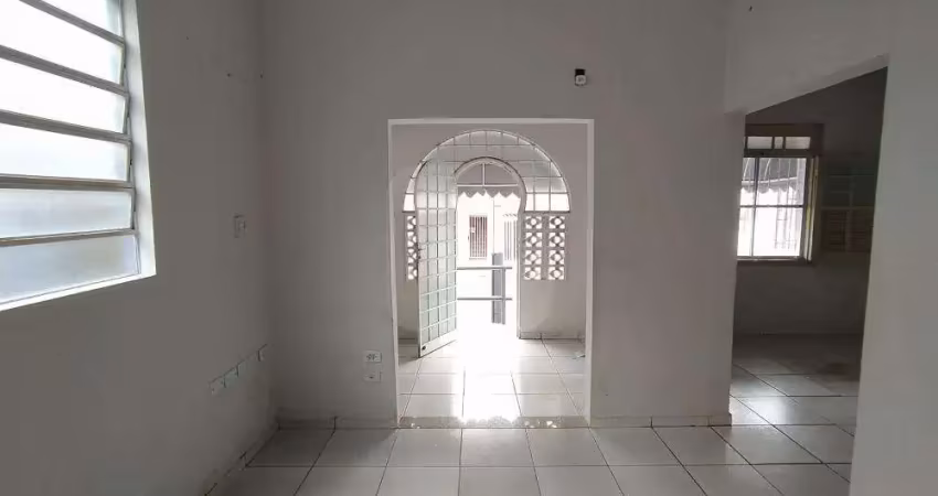 Casa com 3 quartos à venda no Centro, Uberlândia 