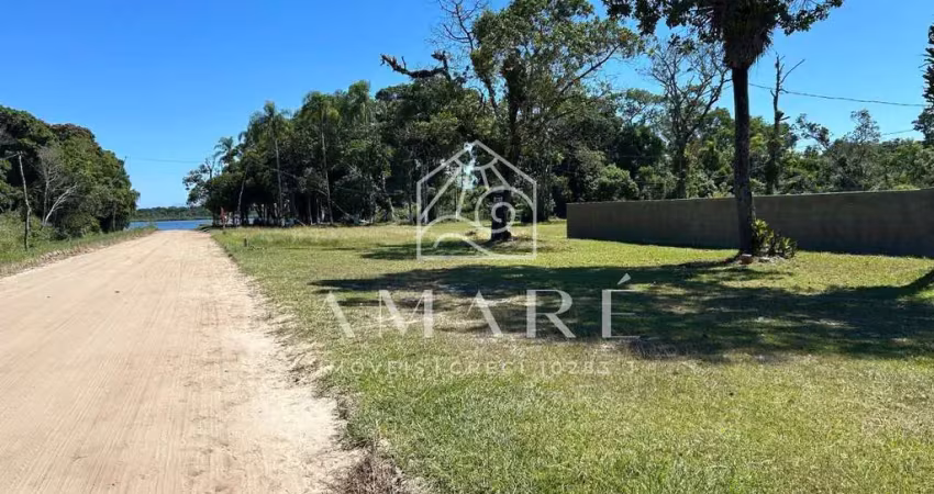 Terreno à venda na Praia do Ervino, São Francisco do Sul 