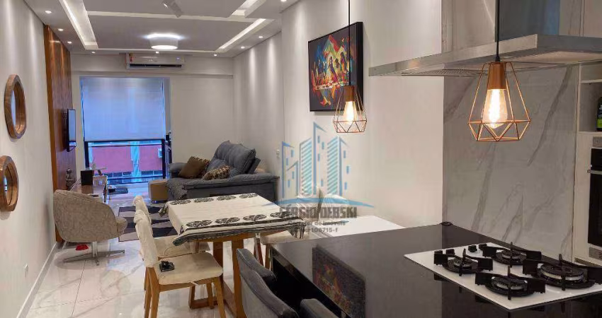 Lindo apartamento à venda, todo reformado (inclusive elétrica e hidráulica), próximo ao SESC e à praia da Aparecida, em Santos-SP.