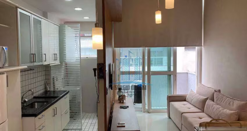 Ótima localização deste loft duplex à venda no gonzaga, santos-sp.  à apenas 3 quadras da praia e próximo de todos os shoppings do bairro.