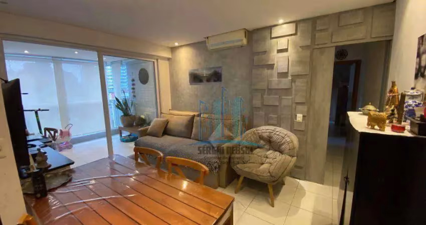 Belo apartamento à venda no gonzaga, santos-sp., em excelente localização próximo à praça independência. varanda, andar alto, 2 suítes, lazer.